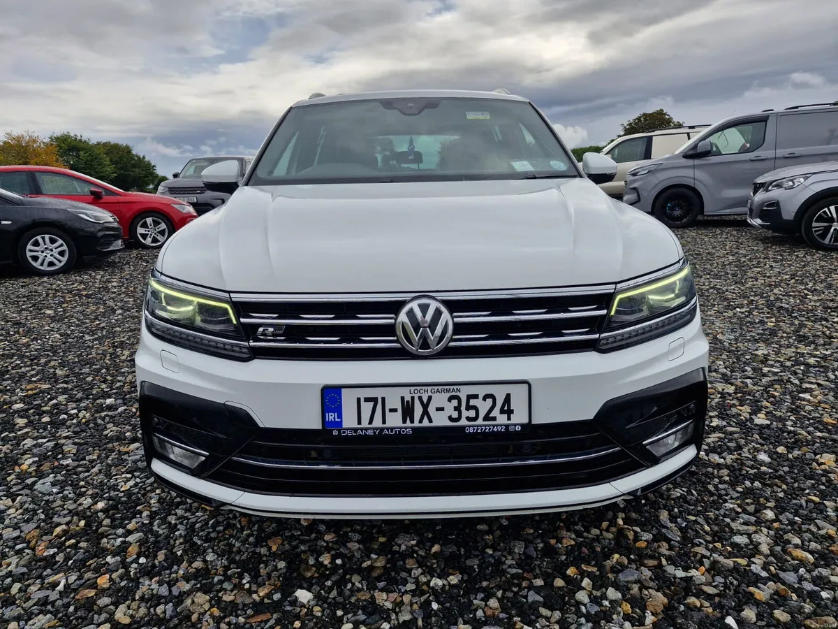 17 Volkswagen Tiguan R Line 2.0 TDi Auto - Image 6