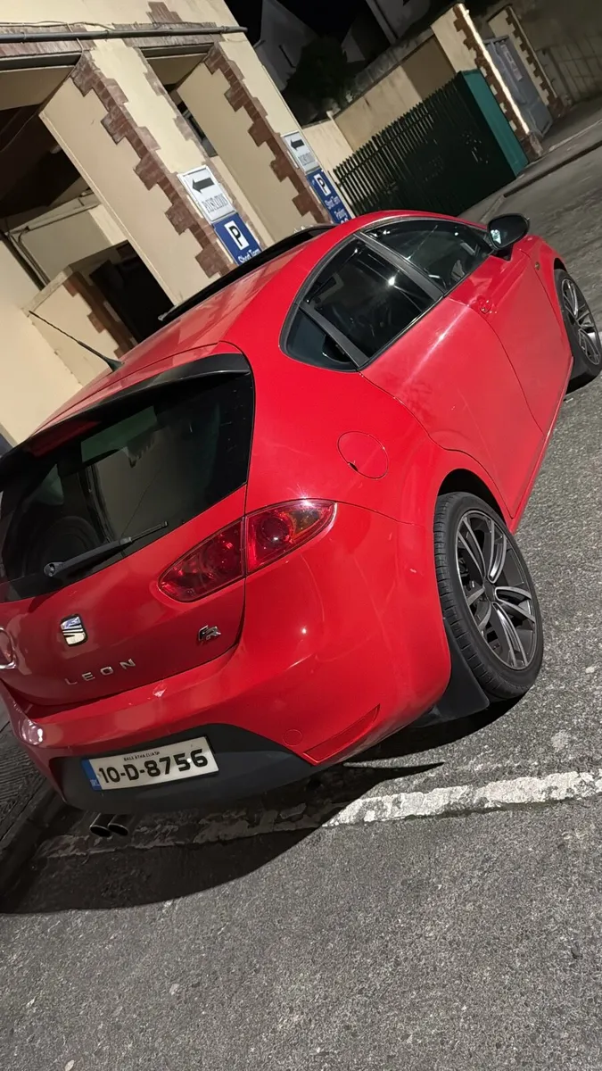 SEAT LEON FR 2.0 - Image 6