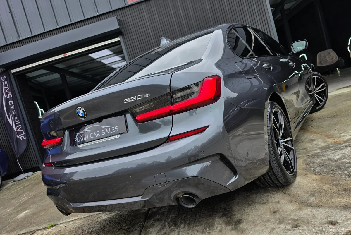 🔥2020 BMW 330e Msport Petrol plug in Hybrid_Pro P - Image 6