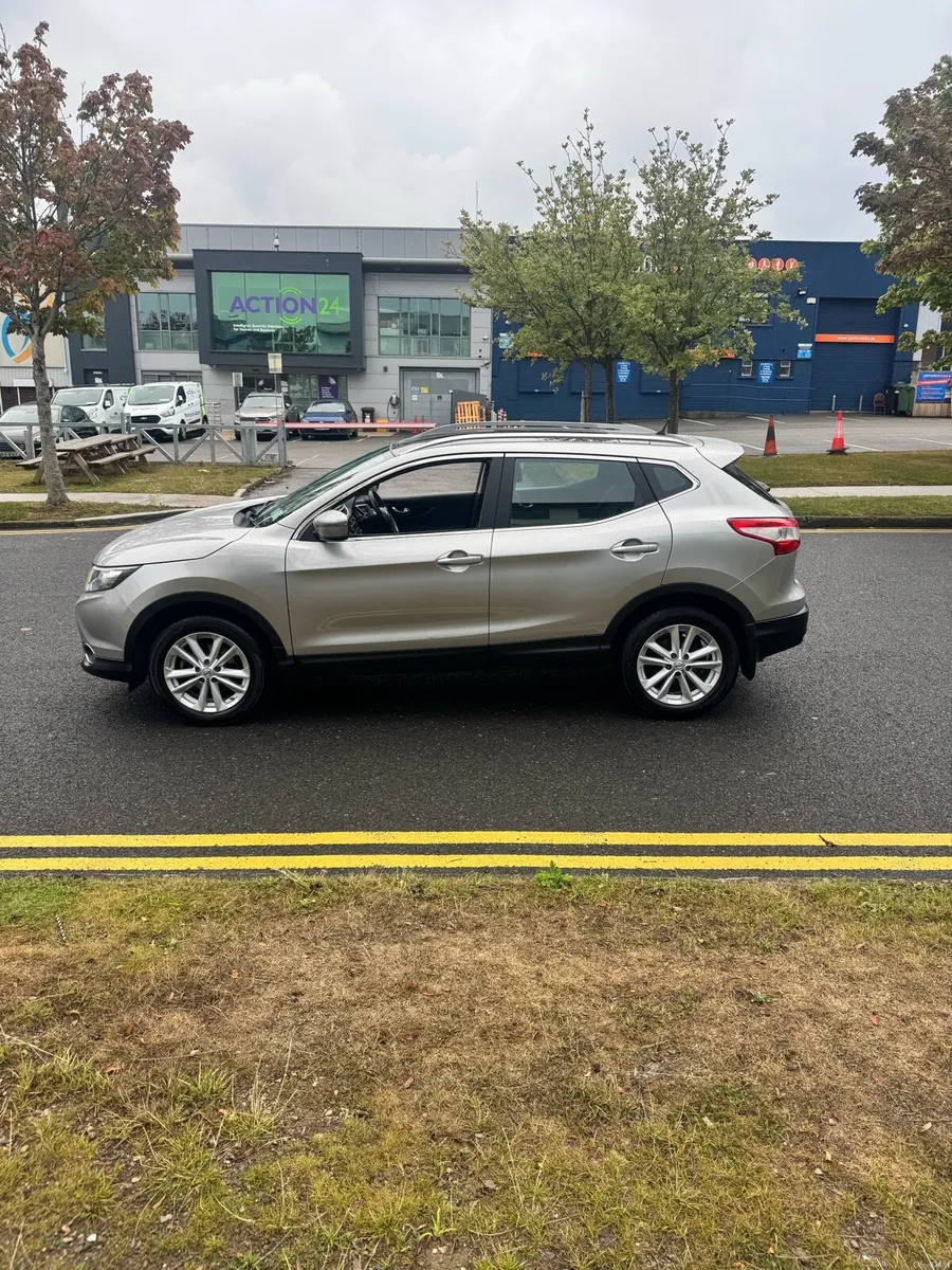 Nissan qashqai(Automatic) - Image 4
