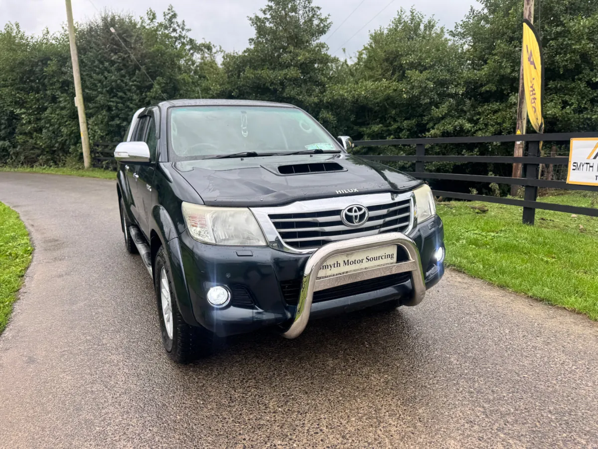 131 Toyota Hilux Invincible X 3.0L No Vat***** - Image 4