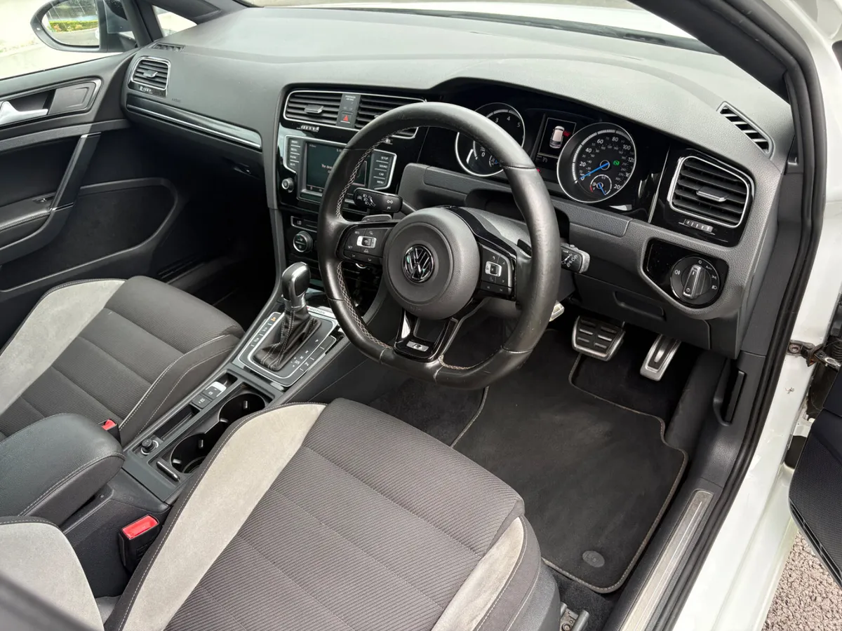 2015 Volkswagen Golf R 300bhp DSG - Image 5