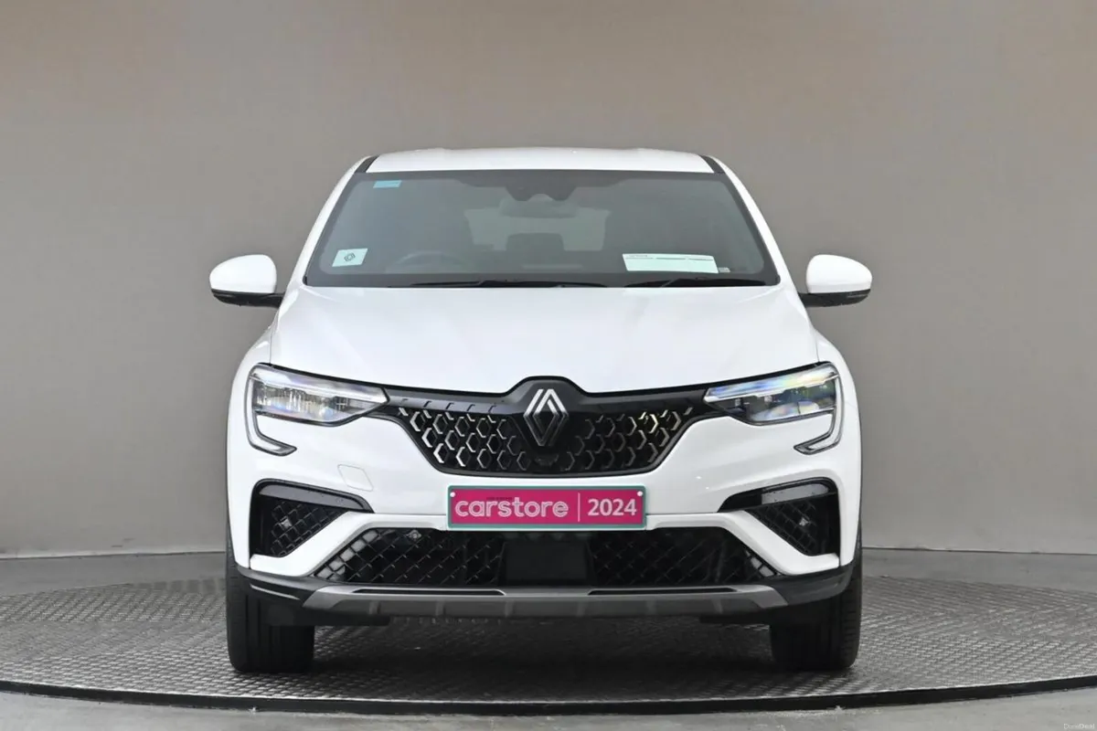 Renault Arkana 1.3 TCE AUTO TECHNO COUPE STYLE SUV - Image 2