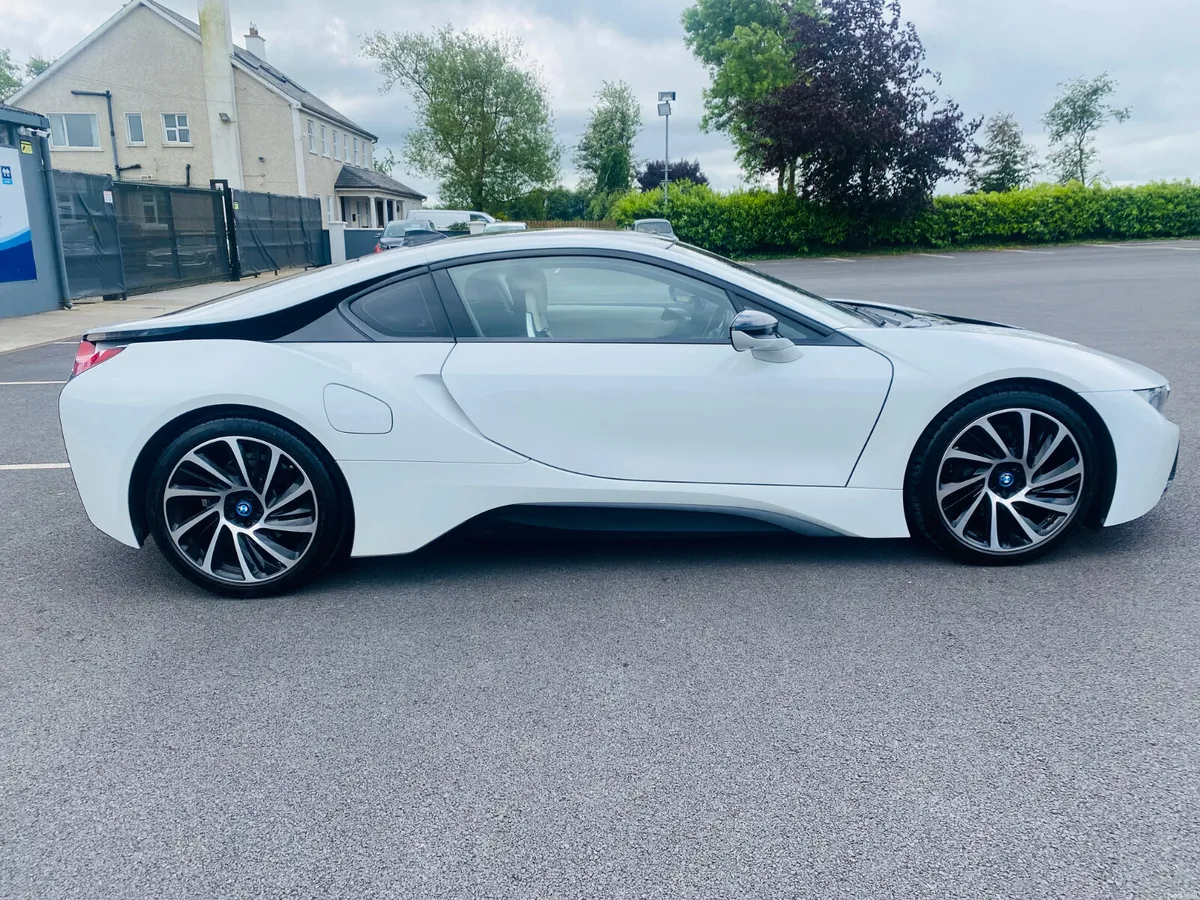 BMW i8 2017 (171) - Image 5