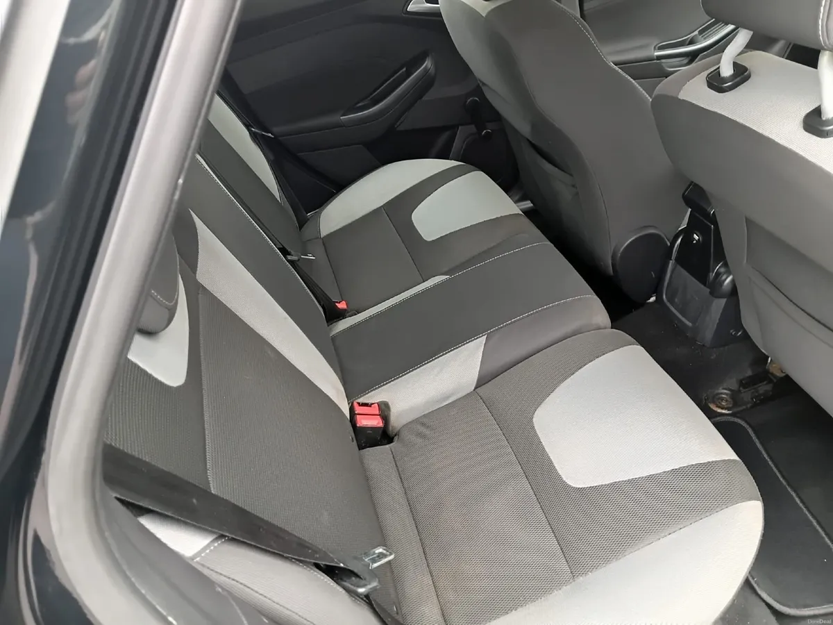 2012 FORD FOCUS ESTATE DIESEL NCTD 10/27 - Image 5