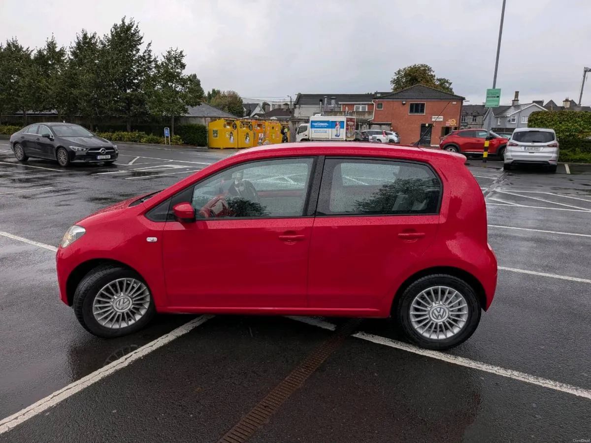 Automatic VW up! 1.0L 5 Door Long NCT - Image 3