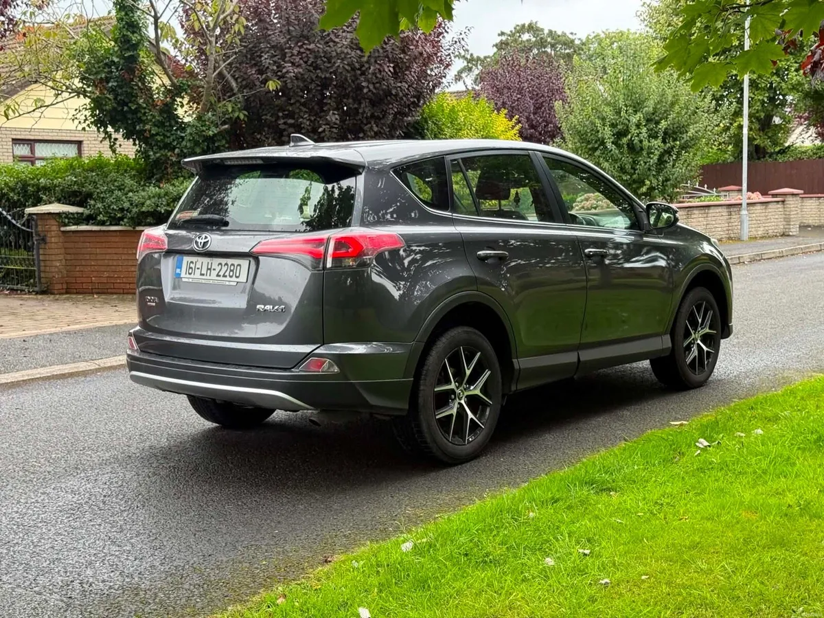 2016 Toyota rav4 nct 07/27 - Image 4