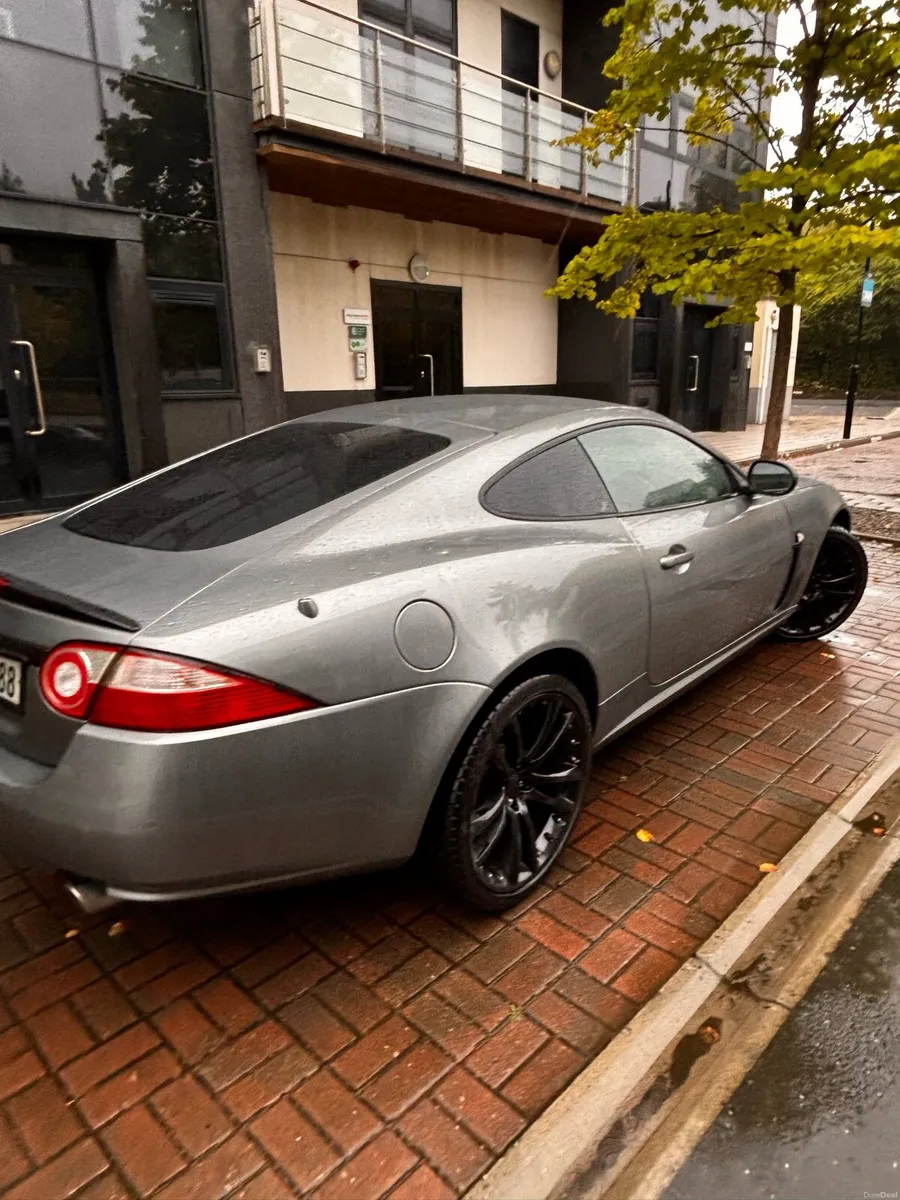 2006 Jaguar XK – Excellent Condition - Image 3