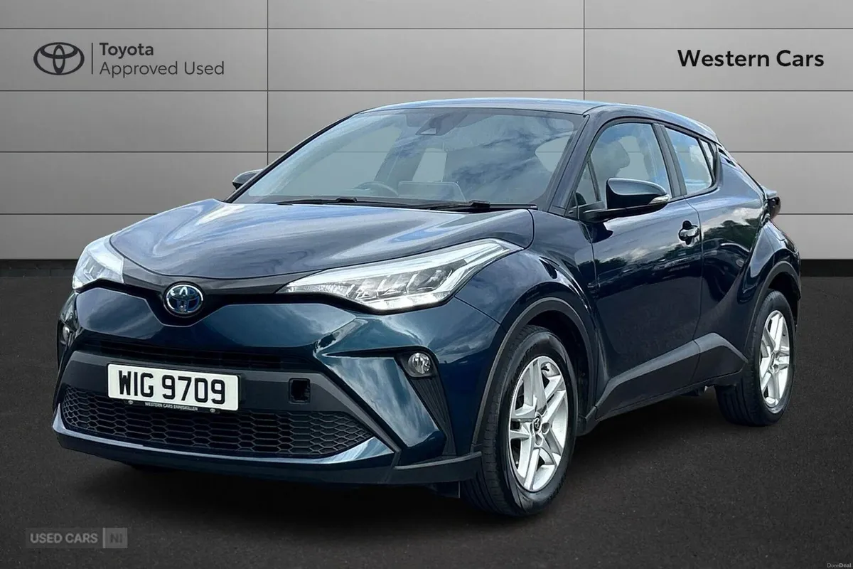Toyota C-HR 1.8 VVT-h Icon CVT Euro 6 (s/s) 5dr - Image 3