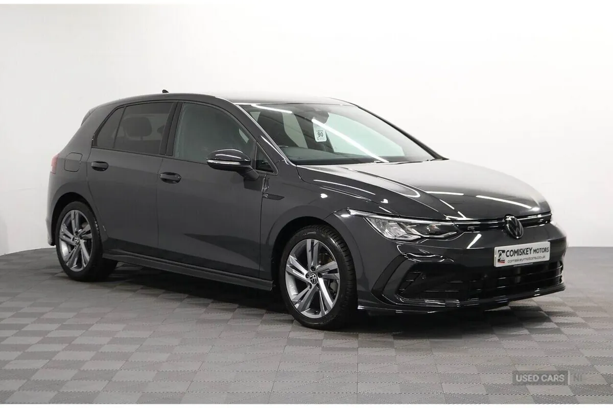 Volkswagen Golf eTSI MHEV R-Line - Image 1