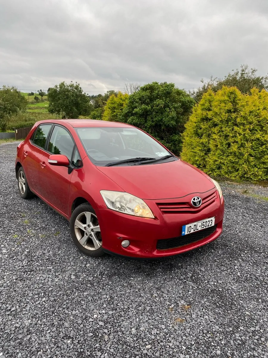 Toyota auris 1.3 petrol 2010 - Image 1