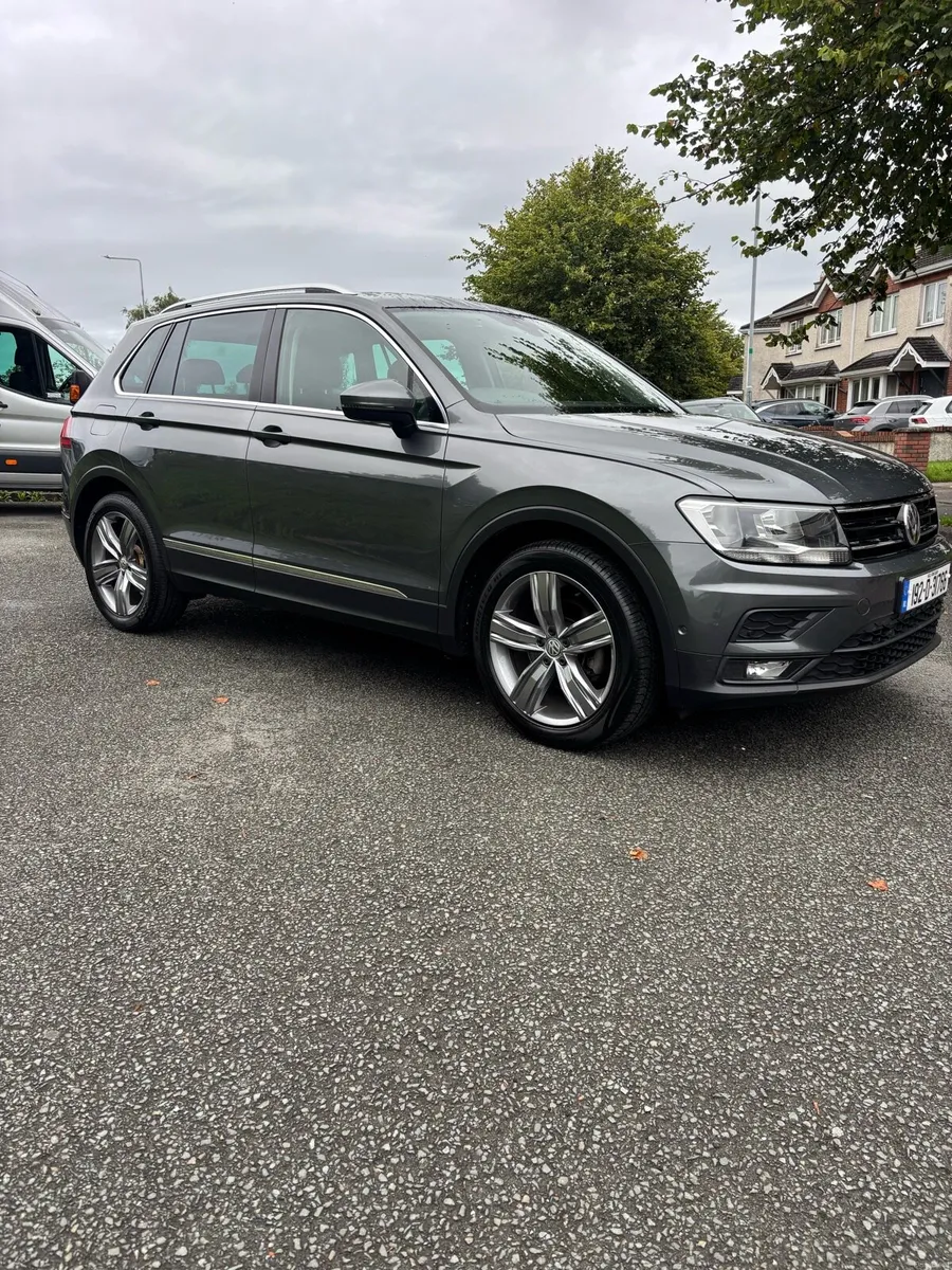 Vw Tiguan auto - Image 1