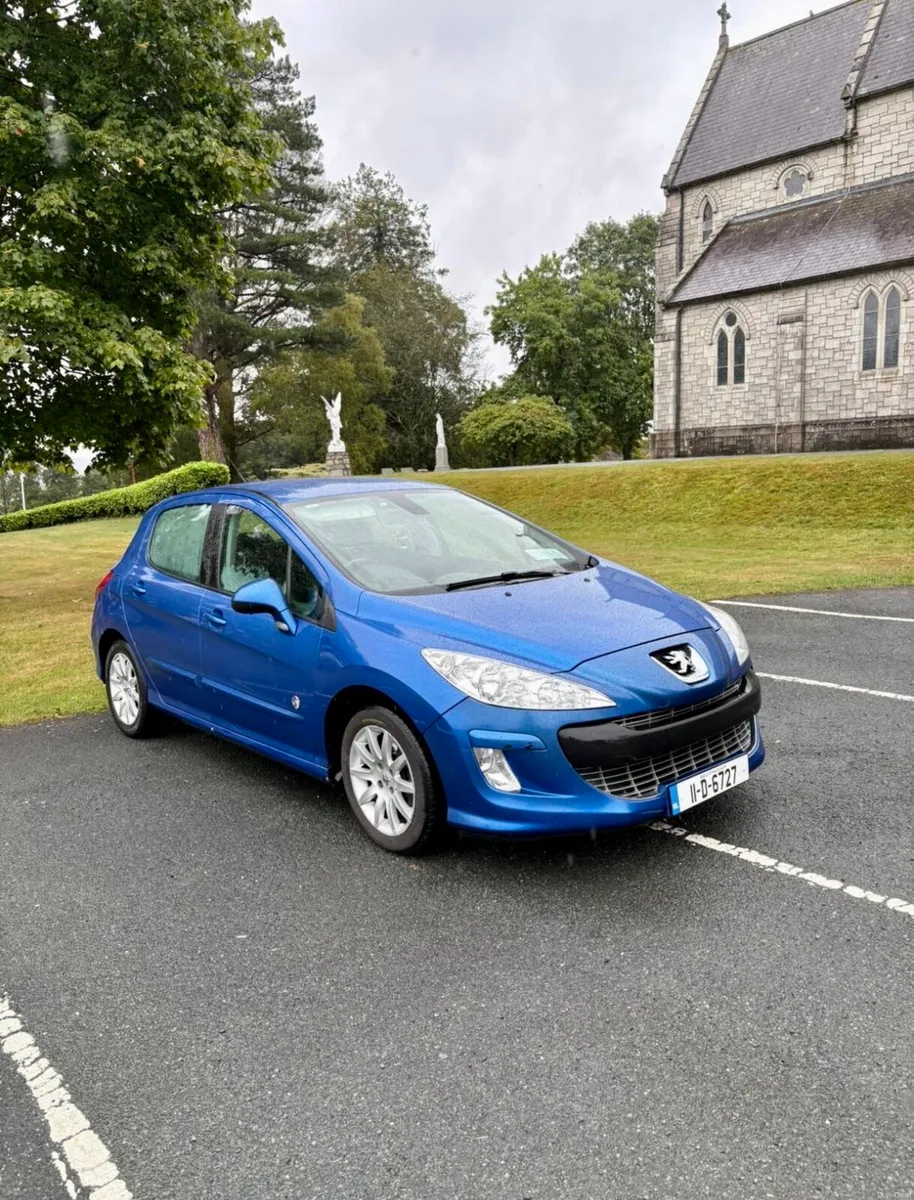 Peugeot 308 - Image 1