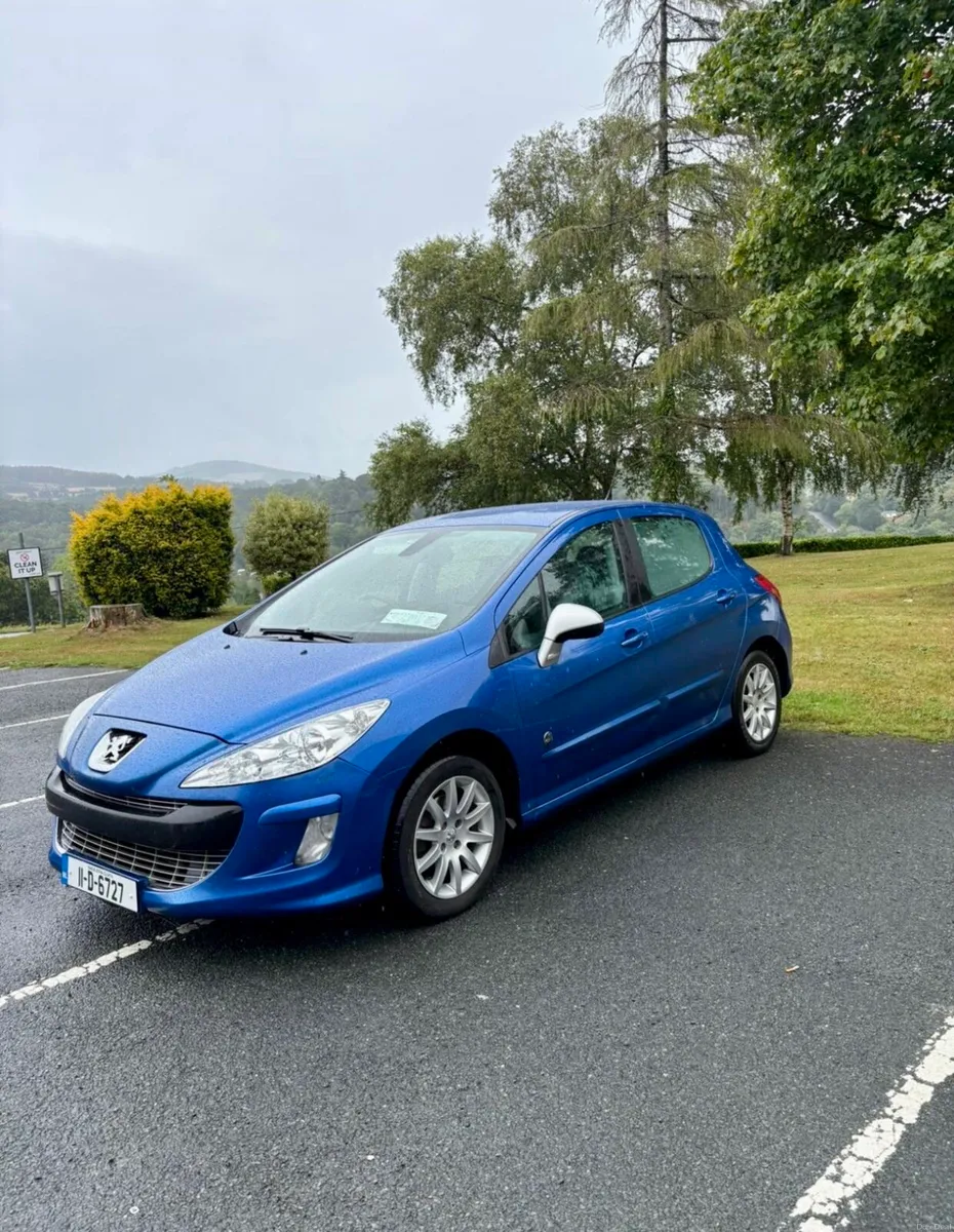 Peugeot 308 - Image 2