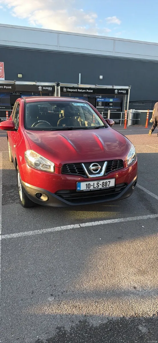 Nissan Qashqai 2010 - Image 2