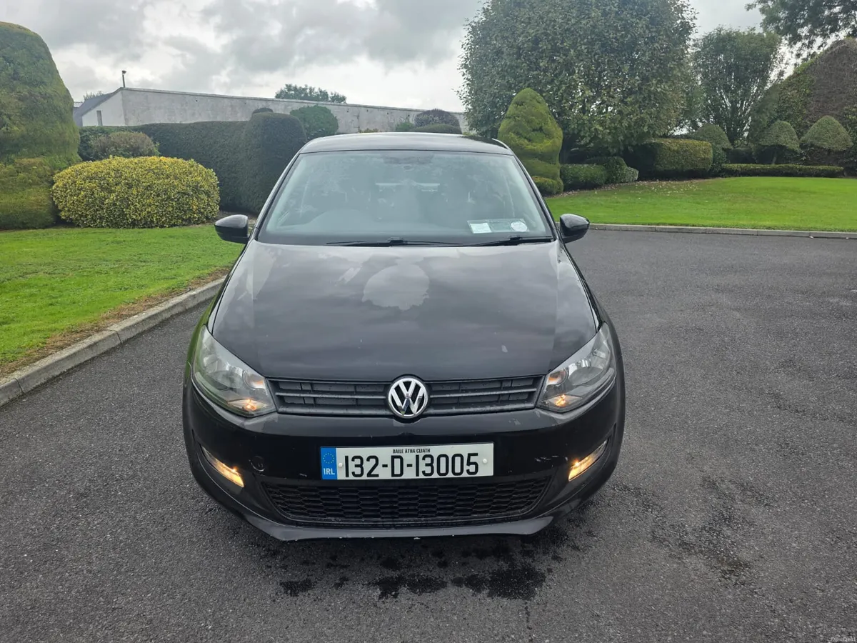 VOLKSWAGON POLO 1.2 PETROL. TRENDLINE LOW KM. - Image 5