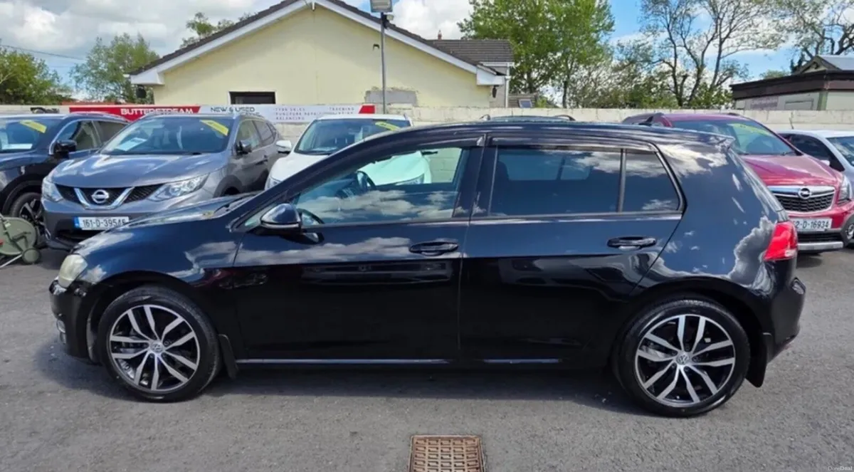Volkswagen Golf ,1.4 high line ,2014 ,98,000km - Image 4