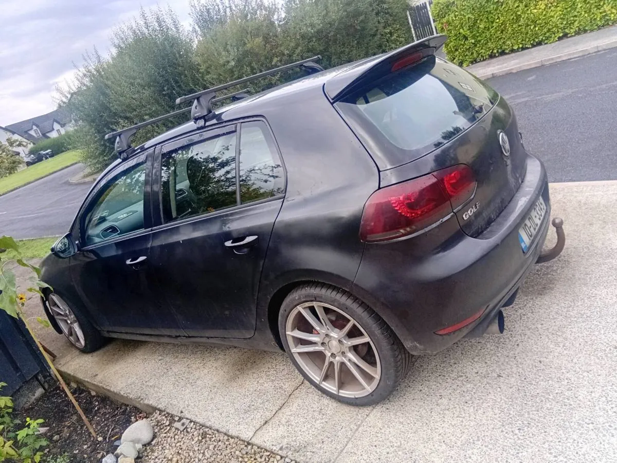 Car - Image 4