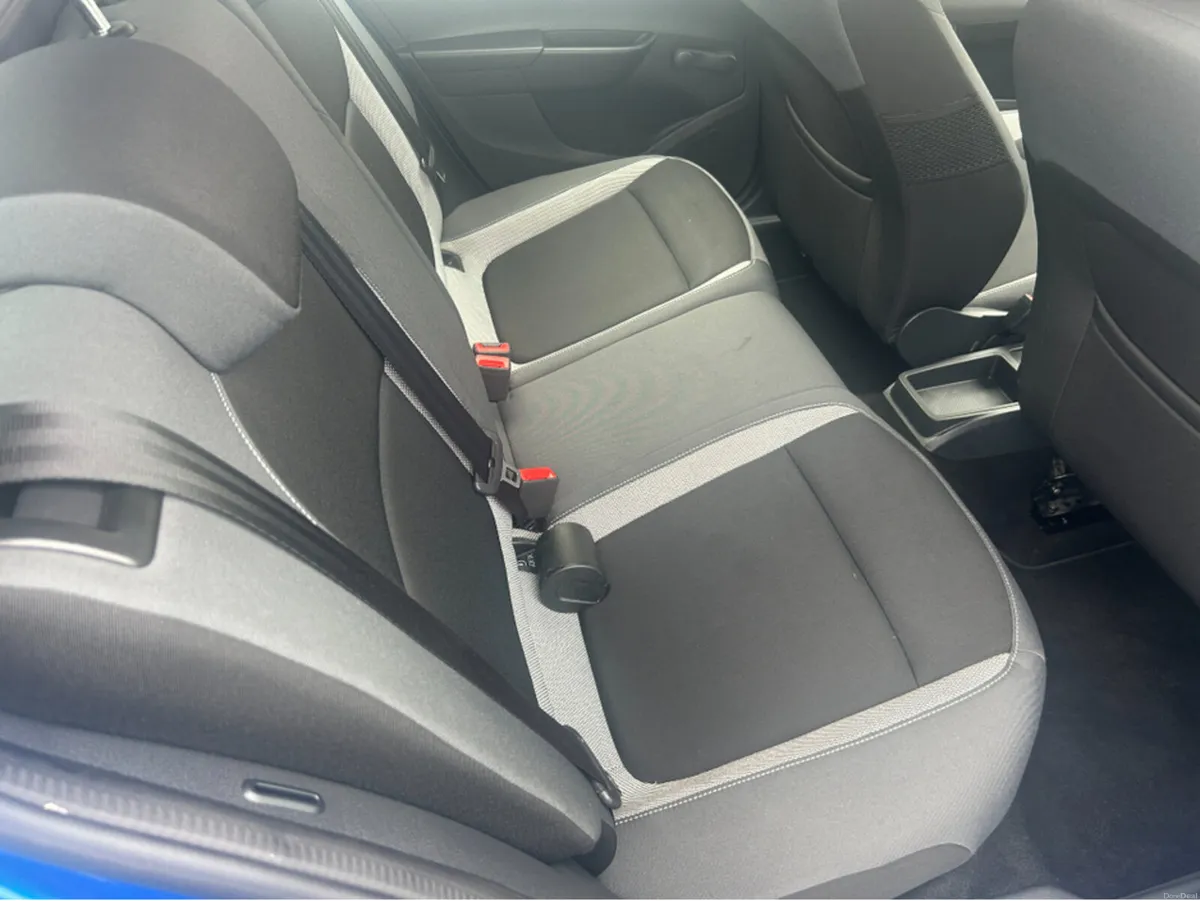 Skoda Fabia ONLY 84000KLMS////BEAUTIFULL ORIGINAL - Image 5