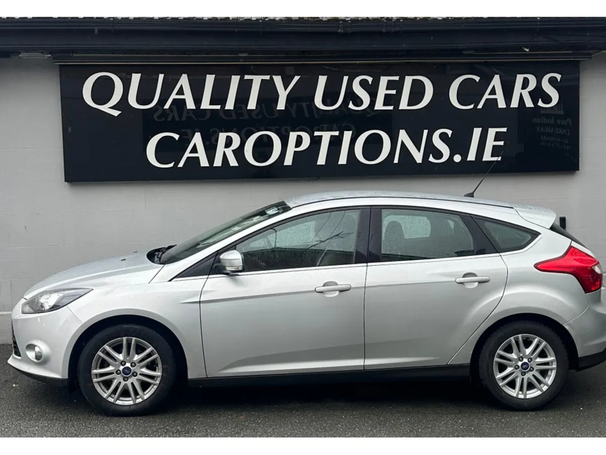 Ford Focus 1.6 TDCI TITANIUM 113BHP 5DR - Image 2
