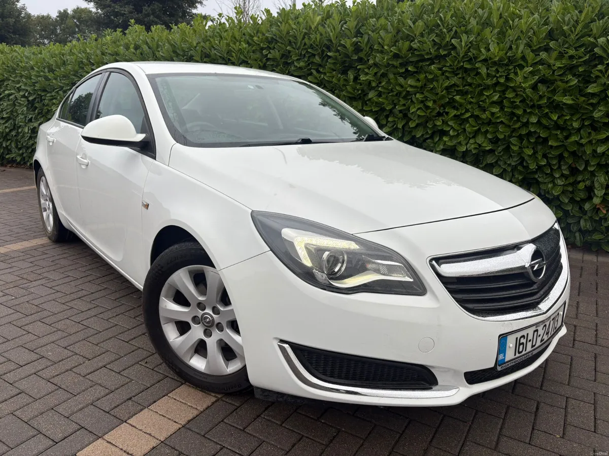 OPEL INSIGNIA 1.6CDTI ONLY PASSED NCT 02/2028 - Image 1