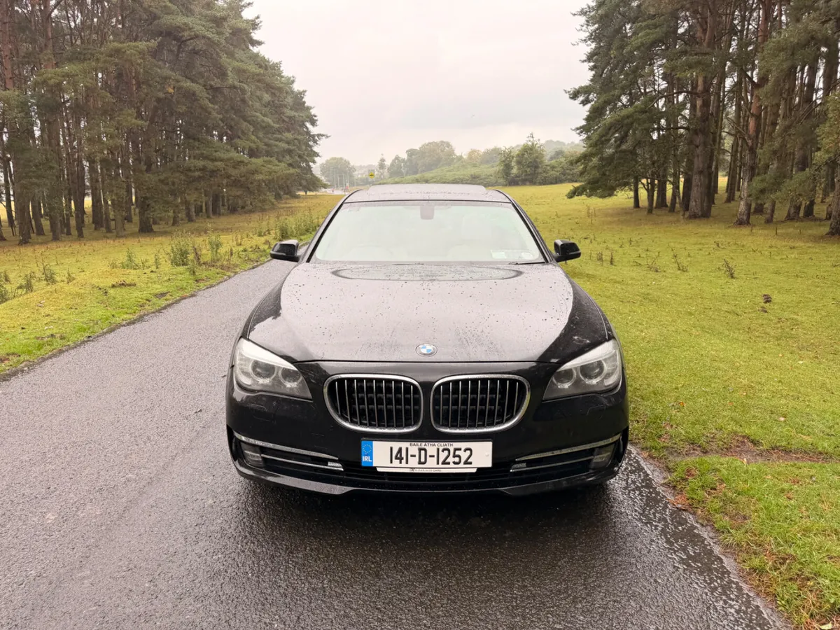 BMW 7-Series 2014 Diesel Automatic - Image 2