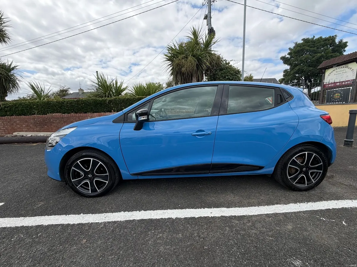 Renault Clio 2016 - Image 2
