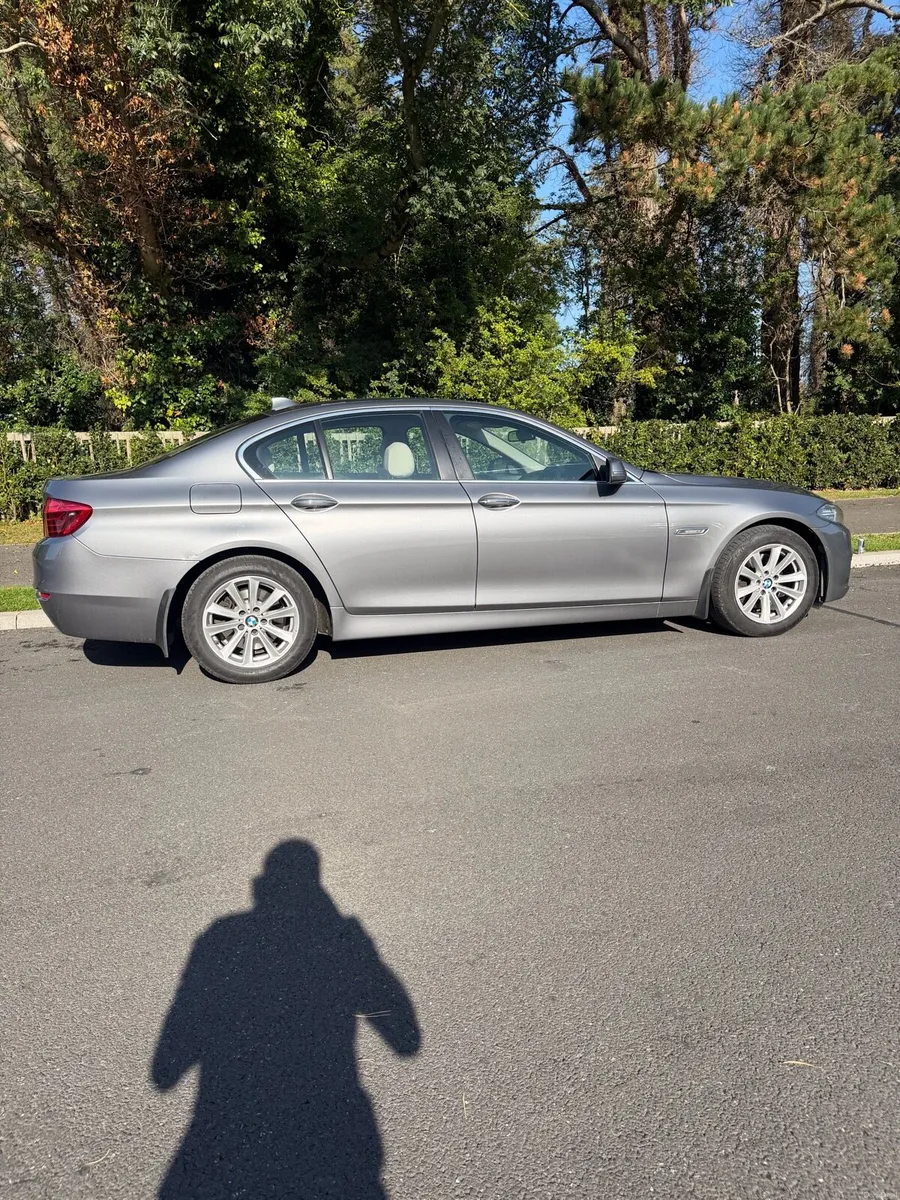 BMW 520D F10 - Harman kardon - Image 3