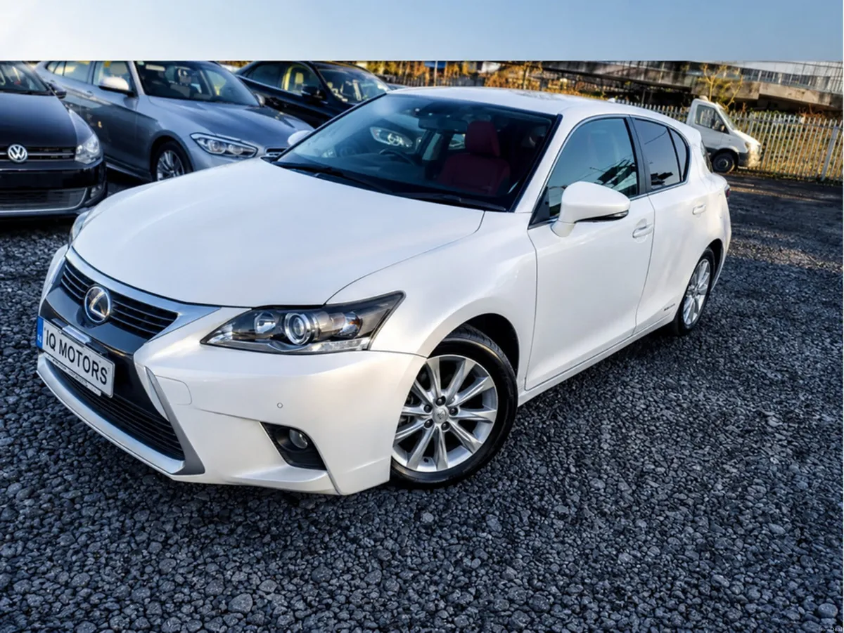 Lexus CT Version C - 1.8L Automatic Petrol self-ch - Image 3