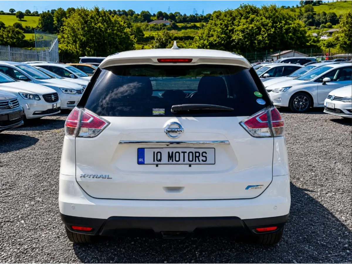 Nissan X-Trail 2.0L Petrol Hybrid - Automatic - Lo - Image 5