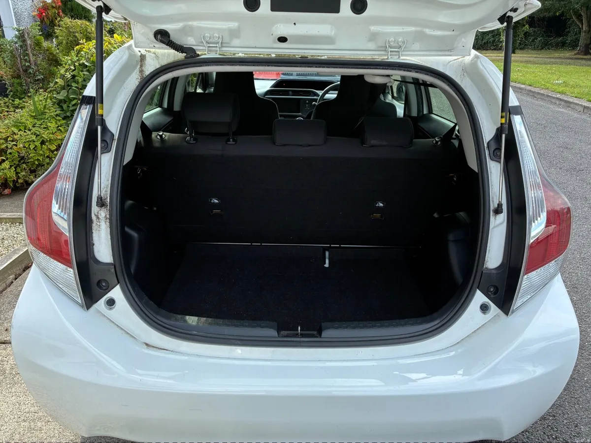 2016 Toyota Aqua Petrol Hybrid Auto LONG TAX & NCT - Image 5