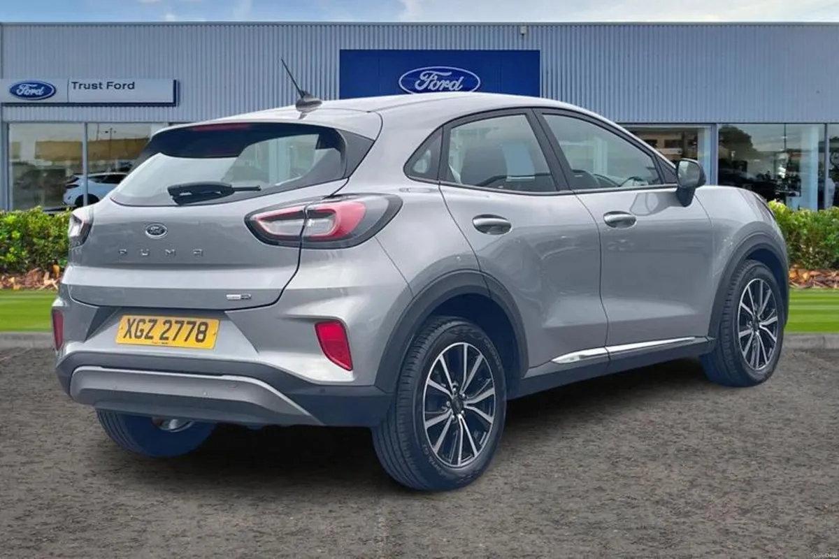 Ford Puma 1.0 EcoBoost Hybrid mHEV Titanium 5dr - Image 4