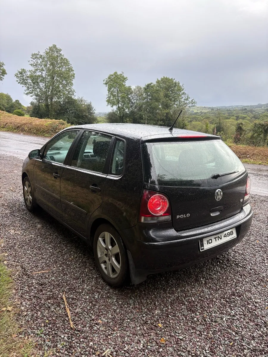 Volkswagen polo - Image 2