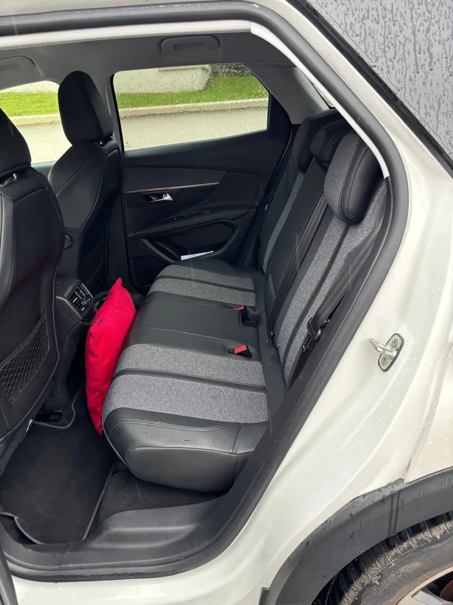 Peugeot 3008 - Image 6