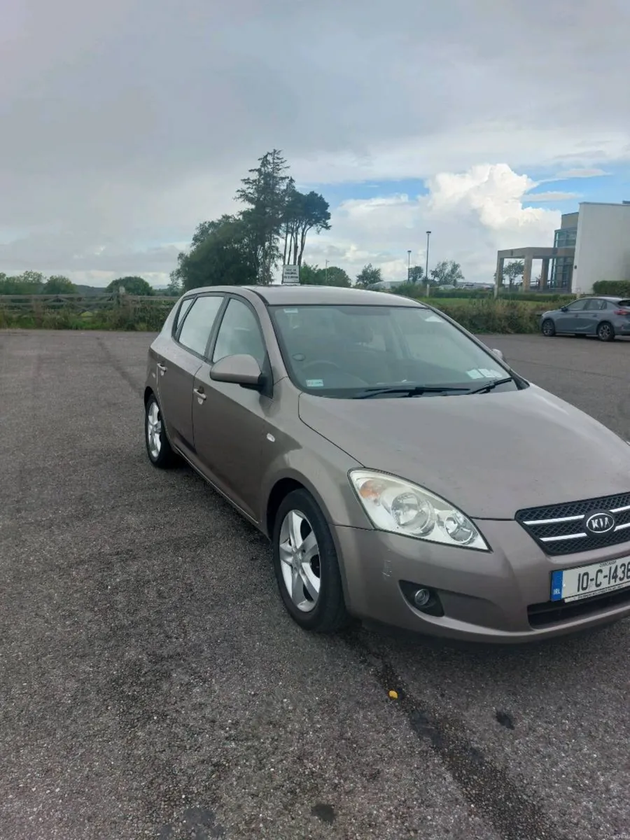 Kia Ceed 2010 - Image 6