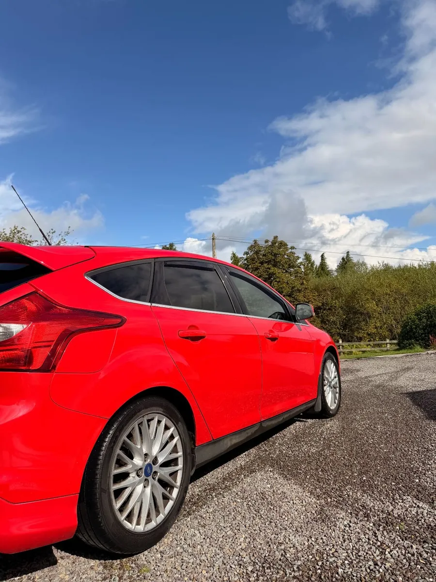 Ford Focus 2012 - Image 4