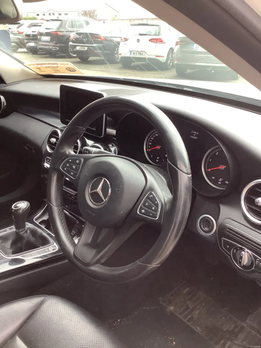 Mercedes-Benz C-Class 2015 - Image 5