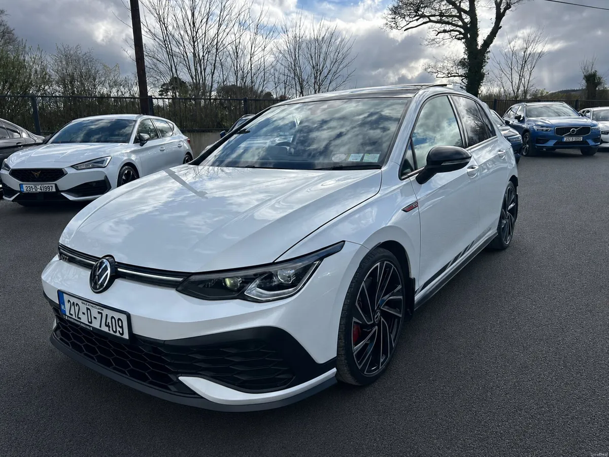 212 Volkswagen Golf GTI CLUBSPORT PANROOF - Image 3