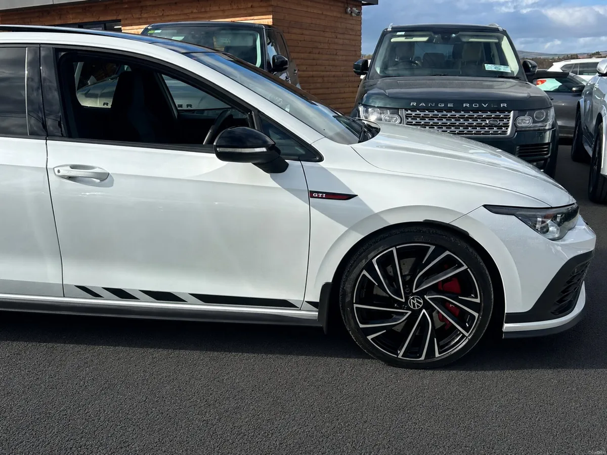 212 Volkswagen Golf GTI CLUBSPORT PANROOF - Image 5