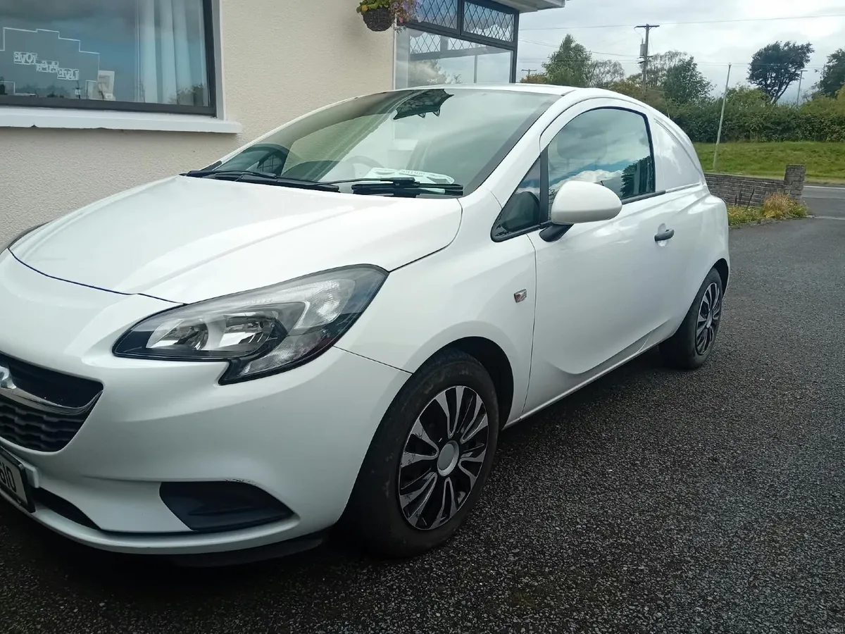 2018 Opel Corsa 1.2 diesel - Image 1
