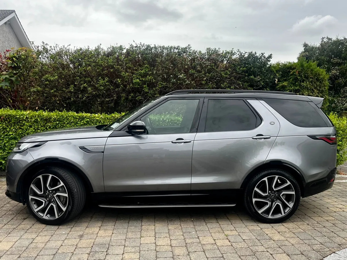 Land Rover 2024 DISCOVERY HSE Comm. PRICE DROP - Image 2