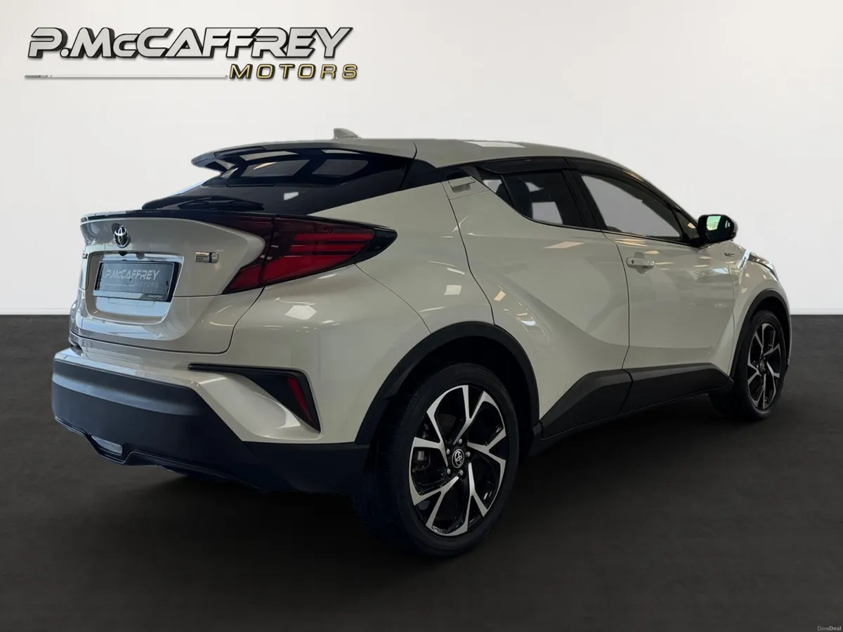 2019 Toyota C-HR Luna Sport Leather Reversing Came - Image 5