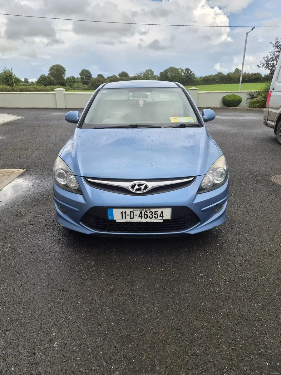 Hyundai i30 2011 - Image 2