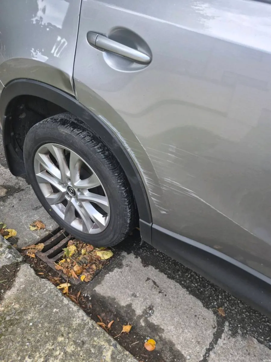 Mazda cx5 for repair - Image 5