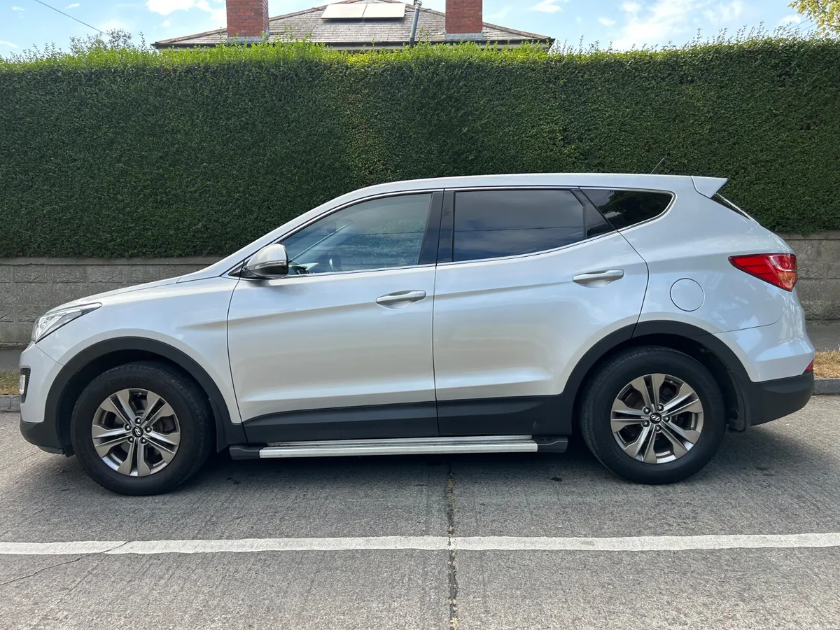 2016 HYUNDAI SANTA FE SERVICE HISTORY NCT MAY 2027 - Image 4
