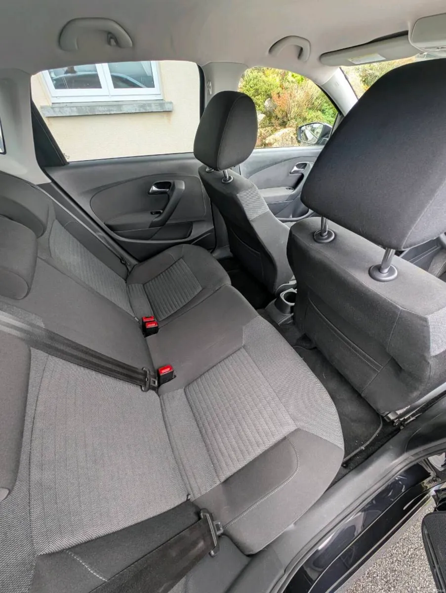 VW Polo Automatic - Image 6