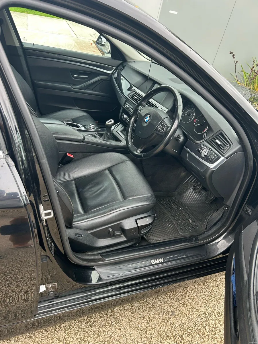 BMW 520 Manual Transmission for sale - Image 3