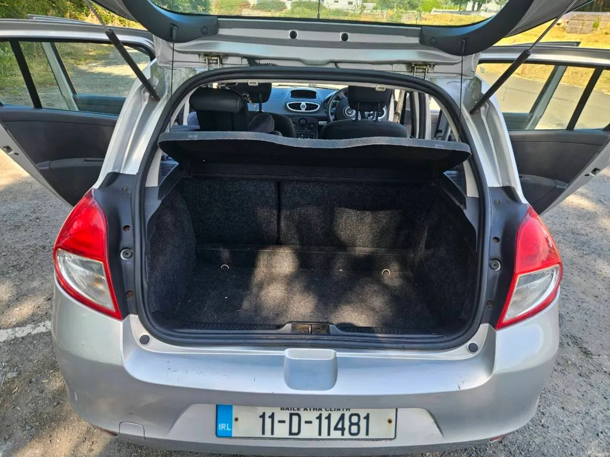 Renualt clio - Image 5