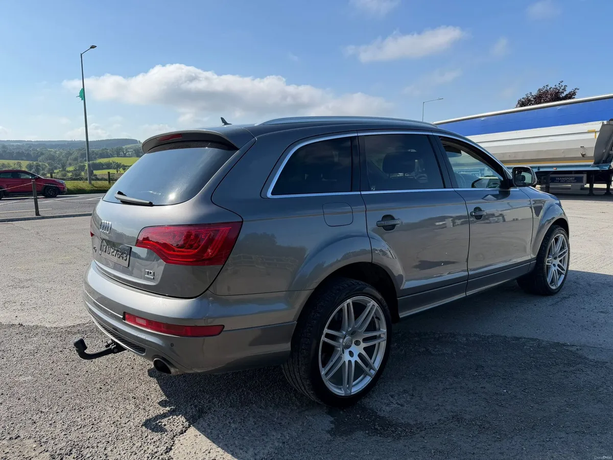 131 Audi Q7 3.0TDI 7 seater - Image 3