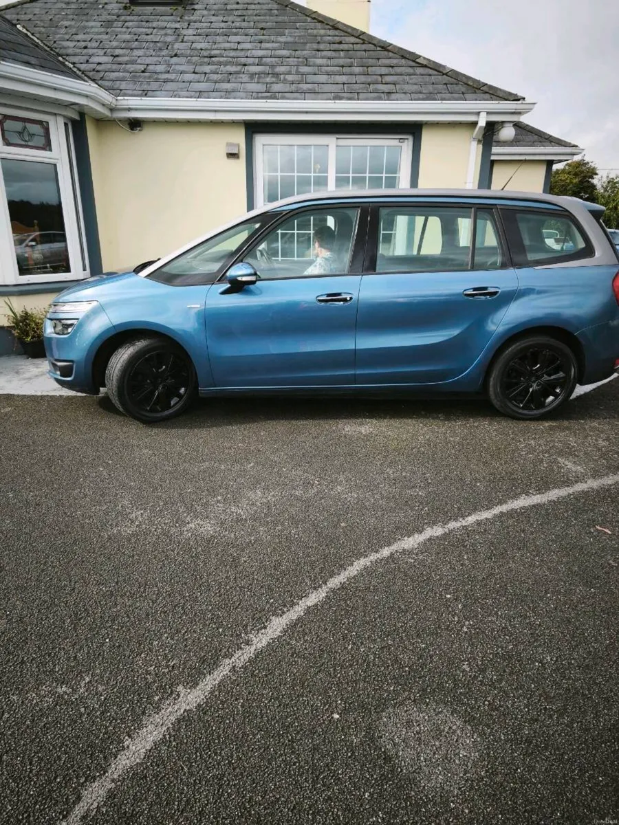 2015 Picasso 1.6d. 7 seats  €4350 - Image 1